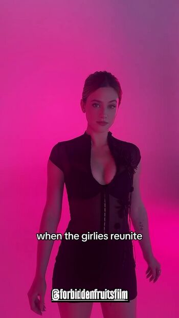 Full leaked Lili reinhart page private onlyfans photo