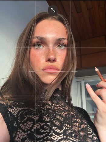 Full leaked Liliameachn private photo