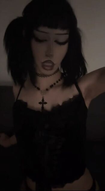 Full leaked Lilidolly private photo