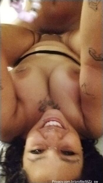 Full leaked Lilizz page private onlyfans photo