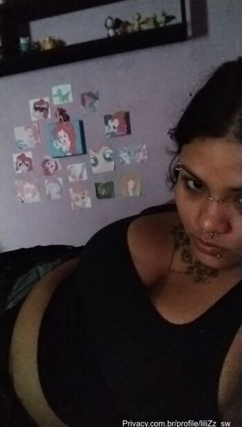 Full leaked Lilizz page private onlyfans photo