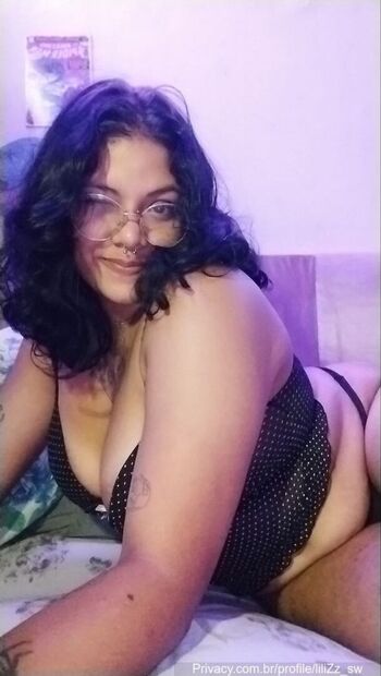 Full leaked Lilizz private onlyfans photo