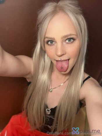 Full leaked Lilkikiexclusive private photo