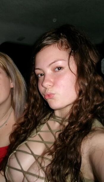 Full leaked Lilli love page private onlyfans photo