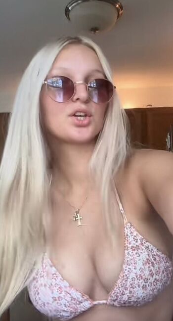 Full leaked Lilli zielinski private onlyfans photo