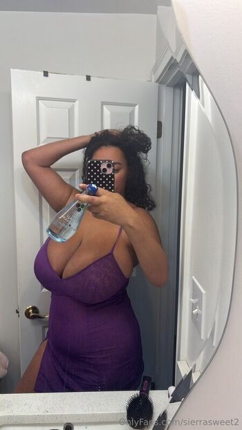 Full leaked Lilllyyy private photo