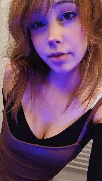 Full leaked Lilly time private photo