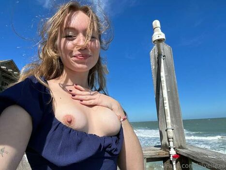 Full leaked Lillyellexo private photo