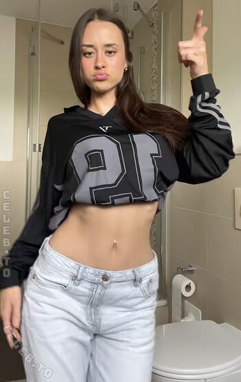 Full leaked Lillyfayye page private photo
