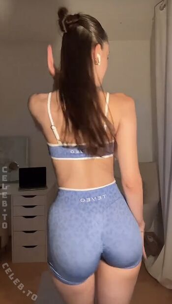 Full leaked Lillyfayye private photo