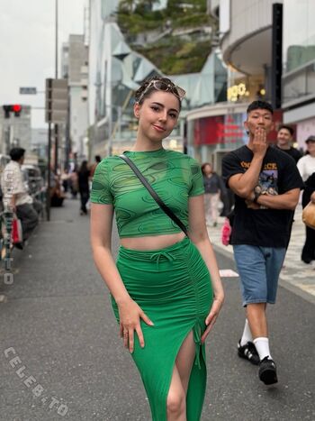 Full leaked Lillythechilly private photo