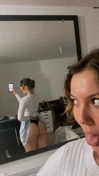 Full leaked Lilnard private photo