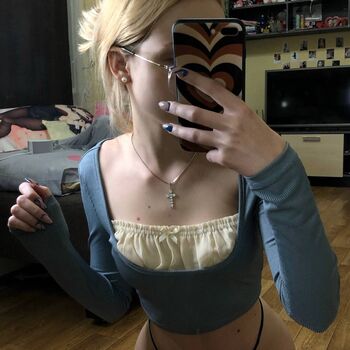 Full leaked Lilolendis private onlyfans photo