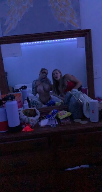 Full leaked Liluziverm private onlyfans photo