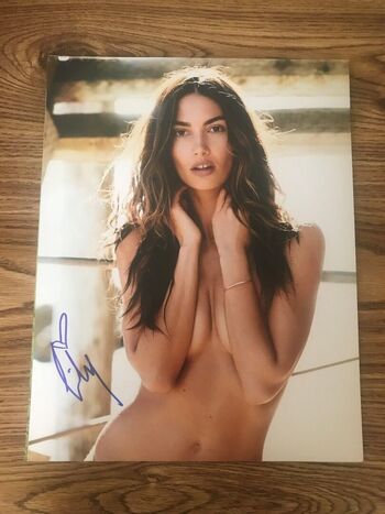Full leaked Lily aldridge private photo