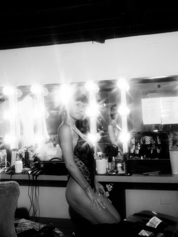 Full leaked Lily allen private onlyfans photo