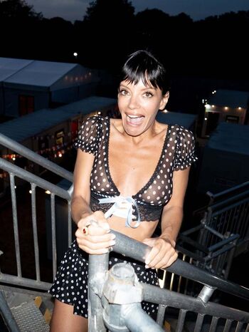 Full leaked Lily allen private photo