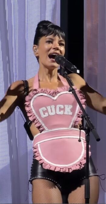 Full leaked Lily allen private photo