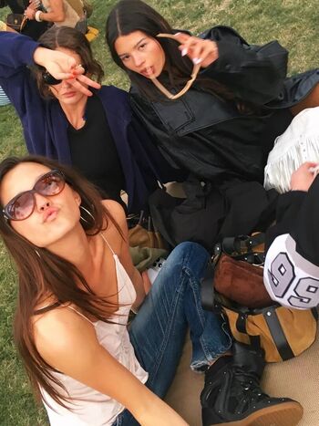 Full leaked Lily chee private onlyfans photo