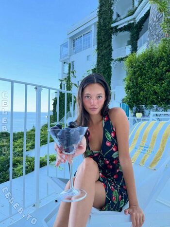 Full leaked Lily chee page private photo