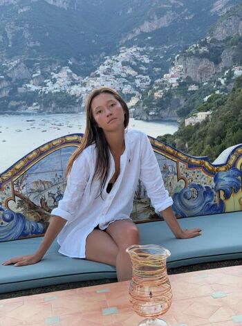 Full leaked Lily chee private photo
