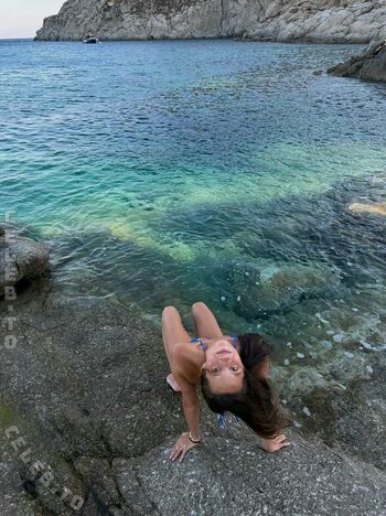 Full leaked Lily chee page private photo
