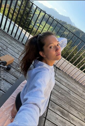 Full leaked Lily chee page private photo
