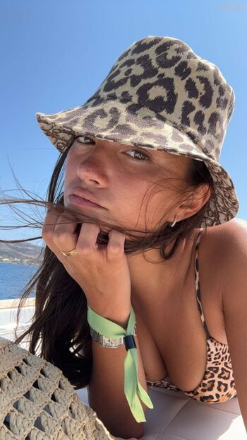 Full leaked Lily chee page private photo