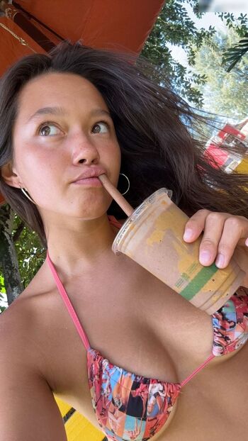 Full leaked Lily chee page private photo