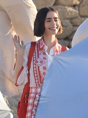 Full leaked Lily collins page private photo
