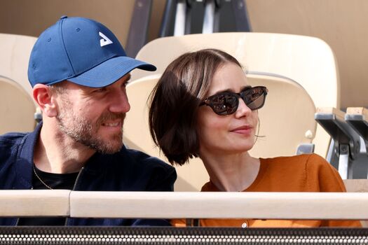 Full leaked Lily collins private photo
