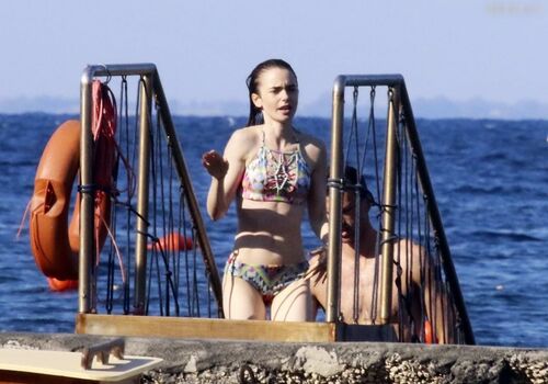 Full leaked Lily collins private photo