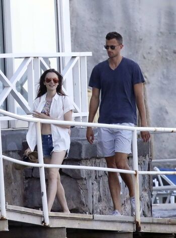 Full leaked Lily collins private photo