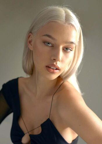 Full leaked Lily hoffman private photo