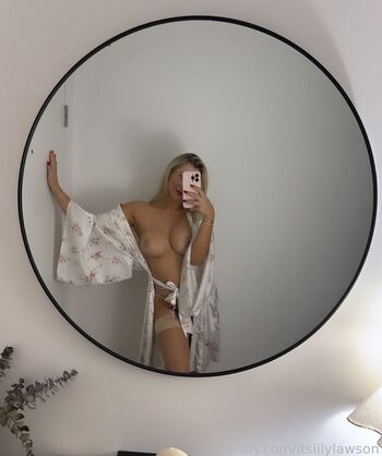 Full leaked Lily lawson private photo