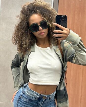 Full leaked Lily nobre private photo