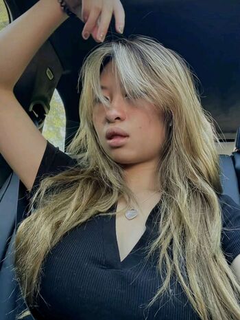 Full leaked Lilyavrilj private onlyfans photo