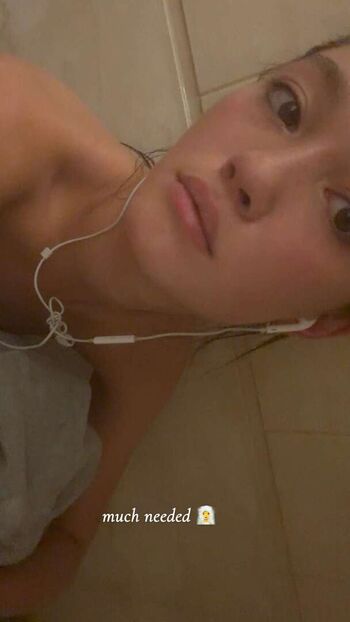 Full leaked Lilychee page private onlyfans photo