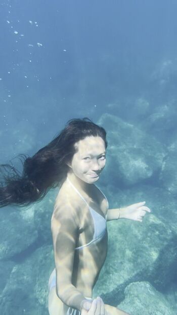 Full leaked Lilychee page private photo