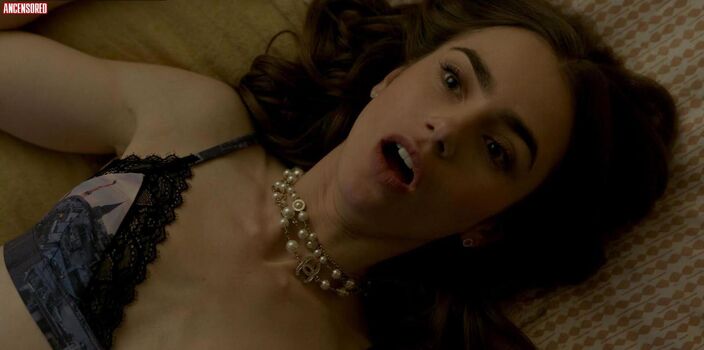 Full leaked Lilycollins private photo