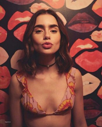 lilycollins