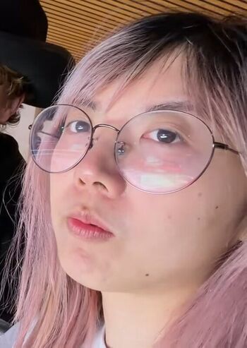 Full leaked Lilypichu private photo