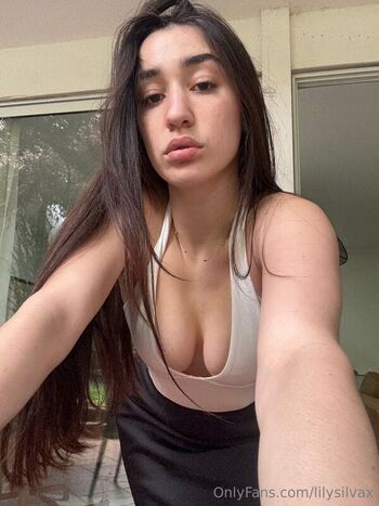 Full leaked Lilysilvax private photo