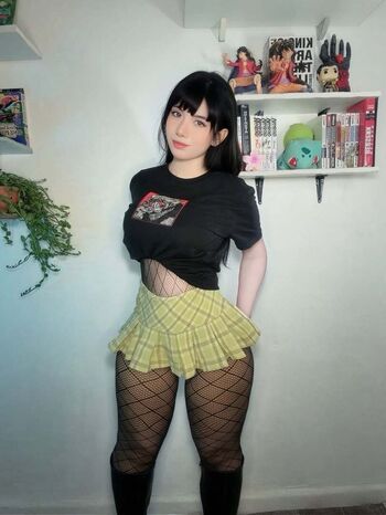 Full leaked Lilywaifu private photo