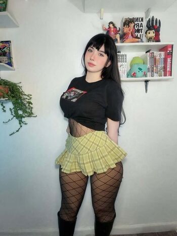 Full leaked Lilywaifu private photo
