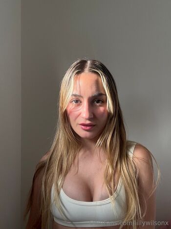 Full leaked Lilywilsonx private photo