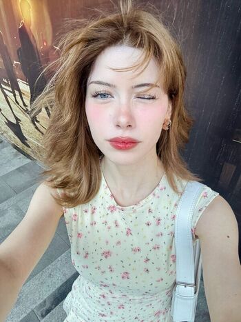 Full leaked Limonify page private photo