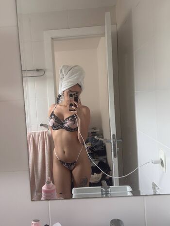 Full leaked Emilyrosetvofficial/ private photo