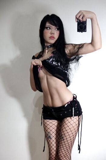 Full leaked Linaboobie  page private photo