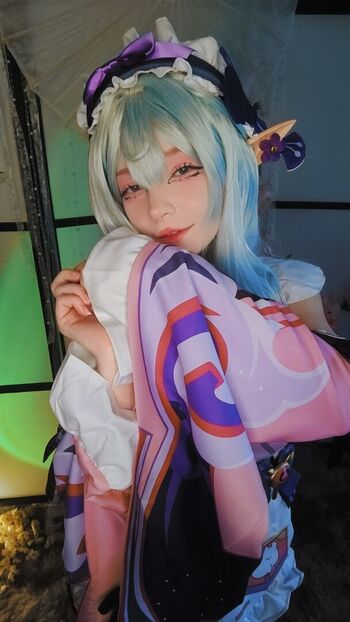 Full leaked Linaneyeon private onlyfans photo